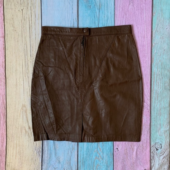 Vintage -00% Brown Leather Mini Skirt - Picture 5 of 8